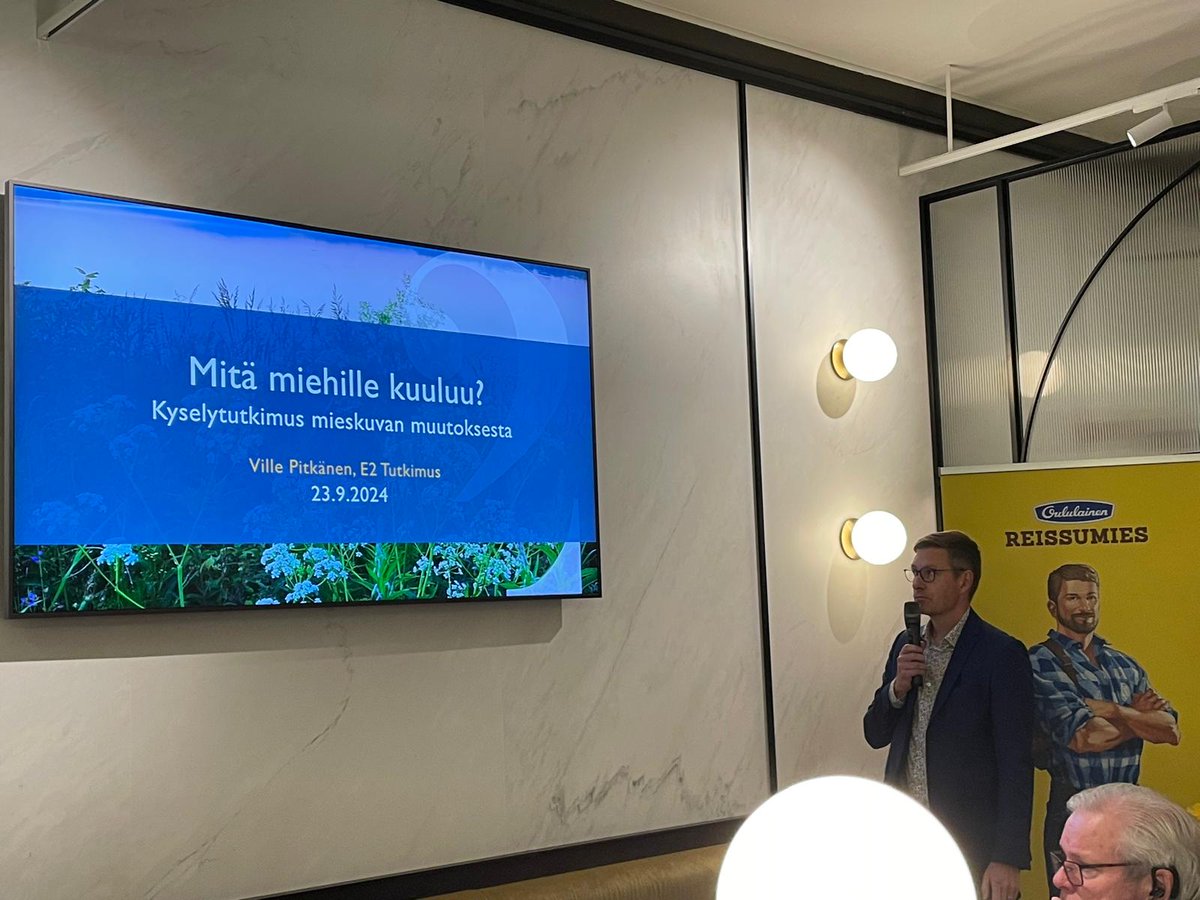 E2 Tutkimus (@e2_tutkimus) on Twitter photo Mitä miehille kuuluu? Tutkimme suomalaista #mieskuva'a ja tänään tieto julki #OululainenLeipomo -tilaisuudessa.
📷Tutkimuspäällikkömme <a href="/vipepister/">Ville Pitkänen</a> ja #reissumies Mitä miehille kuuluu? Tutkimme suomalaista #mieskuva'a ja tänään tieto julki #OululainenLeipomo -tilaisuudessa.
📷Tutkimuspäällikkömme <a href="/vipepister/">Ville Pitkänen</a> ja #reissumies
