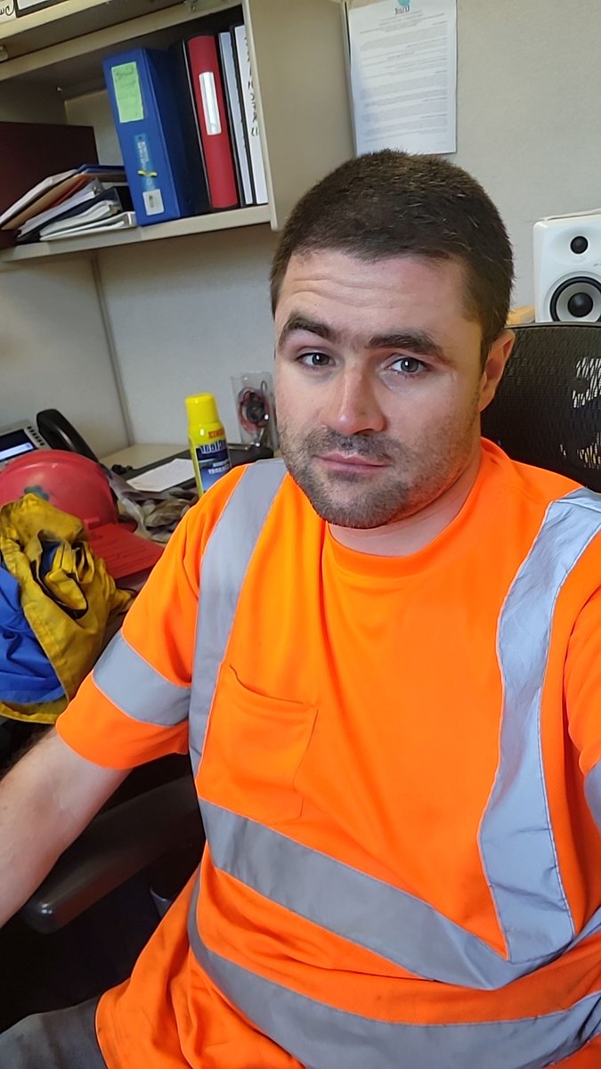 InmateCT's tweet image. Wearing a different kind of orange