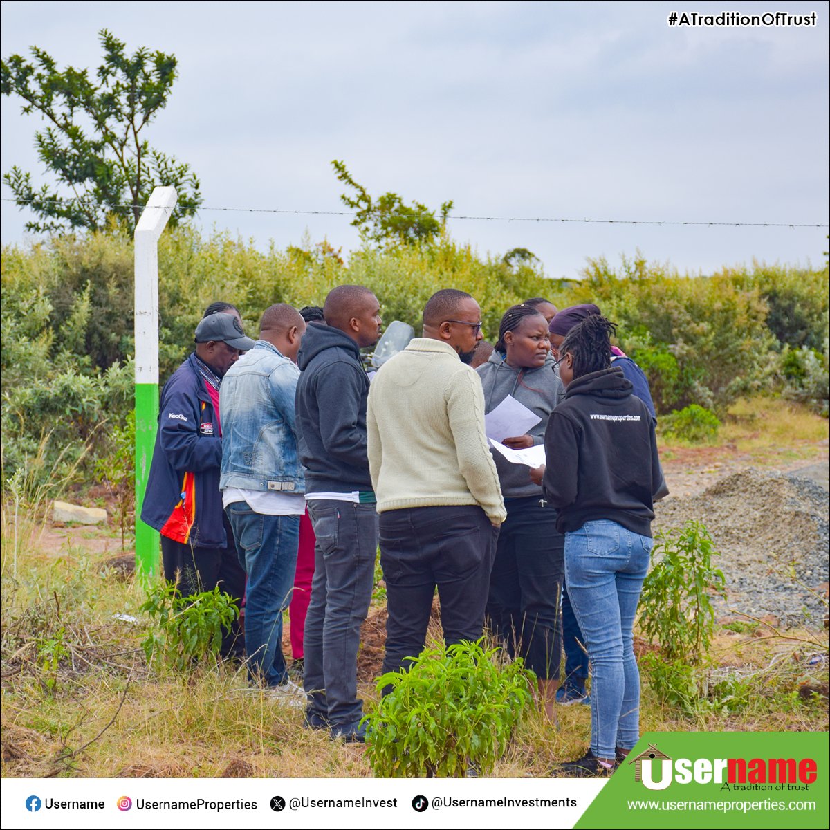 usernameltd's tweet photo. Exploring possibilities and turning dreams into reality! 🏞️

Our clients enjoying a site visit to their future investment. Would you like to visit us. SMS "PLOT" TO 20322

#ATraditionOfTrust #UsernameDelivers https://t.co/xTY8LvyNx0