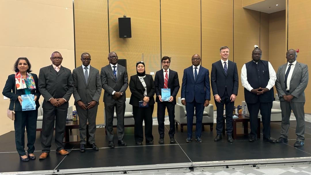 AchimFockWB's tweet image. The 2024 @WorldBank #Zambia Public Finance Review Report indicates the need for #Zambia to strengthen tax collection and broaden its tax base beyond mining. Improved fiscal governance can unlock sustainable growth and reduce poverty. #FiscalReform #ZambiaGrowth