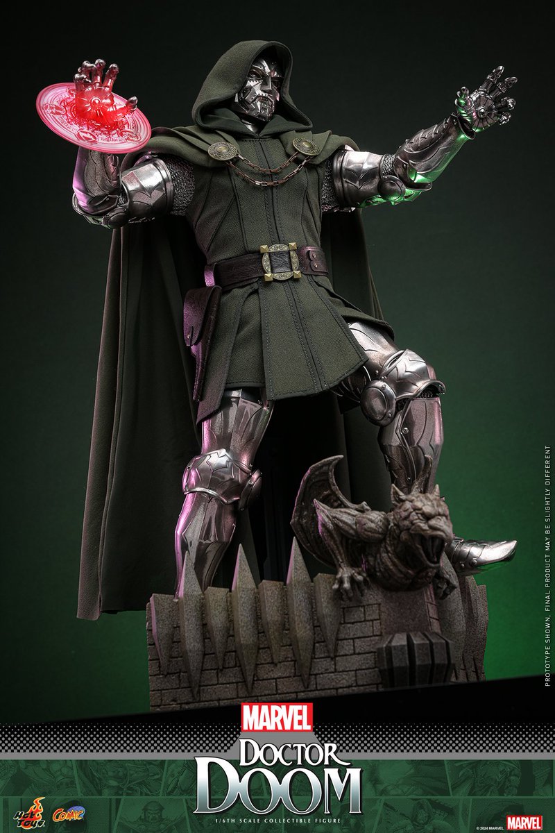 thinkerdoom's tweet photo. New Hot Toys Doctor Doom figure https://t.co/ZVKmW05qFr