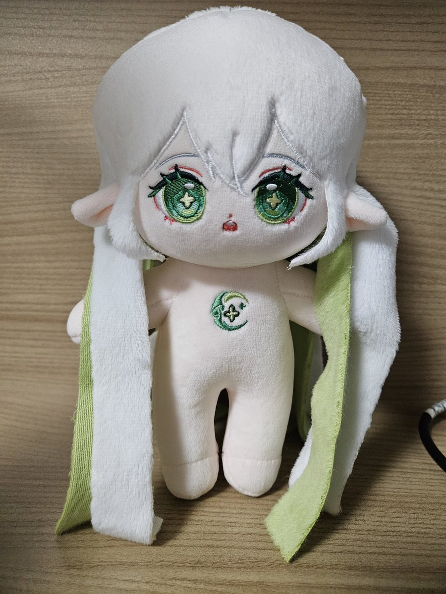 __18391's tweet photo. #원신굿즈장터 #솜인덕장터
원신 ㄱㄱㅁㅃ님 나히다 속성 솜 인형 양도���니다
개봉전시/목욕1회/외출, 볼터치x/고양이 키우고 있습니다
머리카락에 있는 자국은 레이저 컷팅 자국이에요! 인형 하자 아닙니당

택미포 2.4
바이오 옾챗으로 연락주세요! https://t.co/VWJYac1vkG