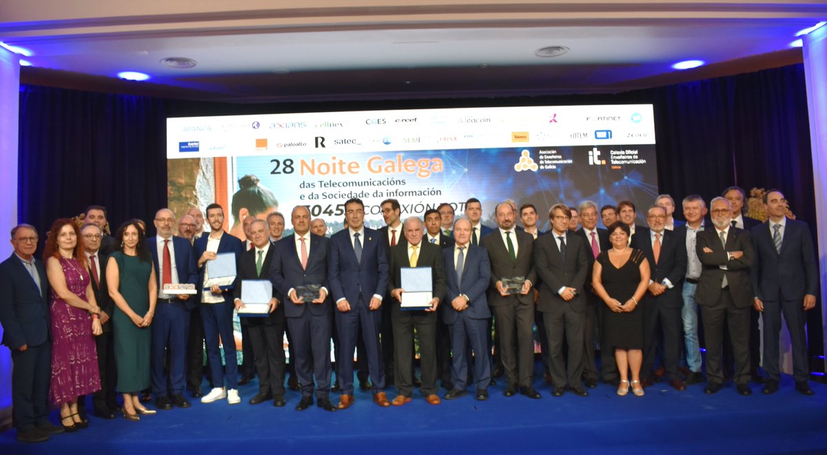 Celebrada a Noite, xornada de análise e agradecemento a todos: premiados, autoridades, empresas, colexiados, equipo organizador e colaboradores 
Satisfacción do traballo ben feito e gana da próxima! 
Foi marabilloso volver á Toxa! 
Parabéns a premiados e a todos: grazas por vir❤️
