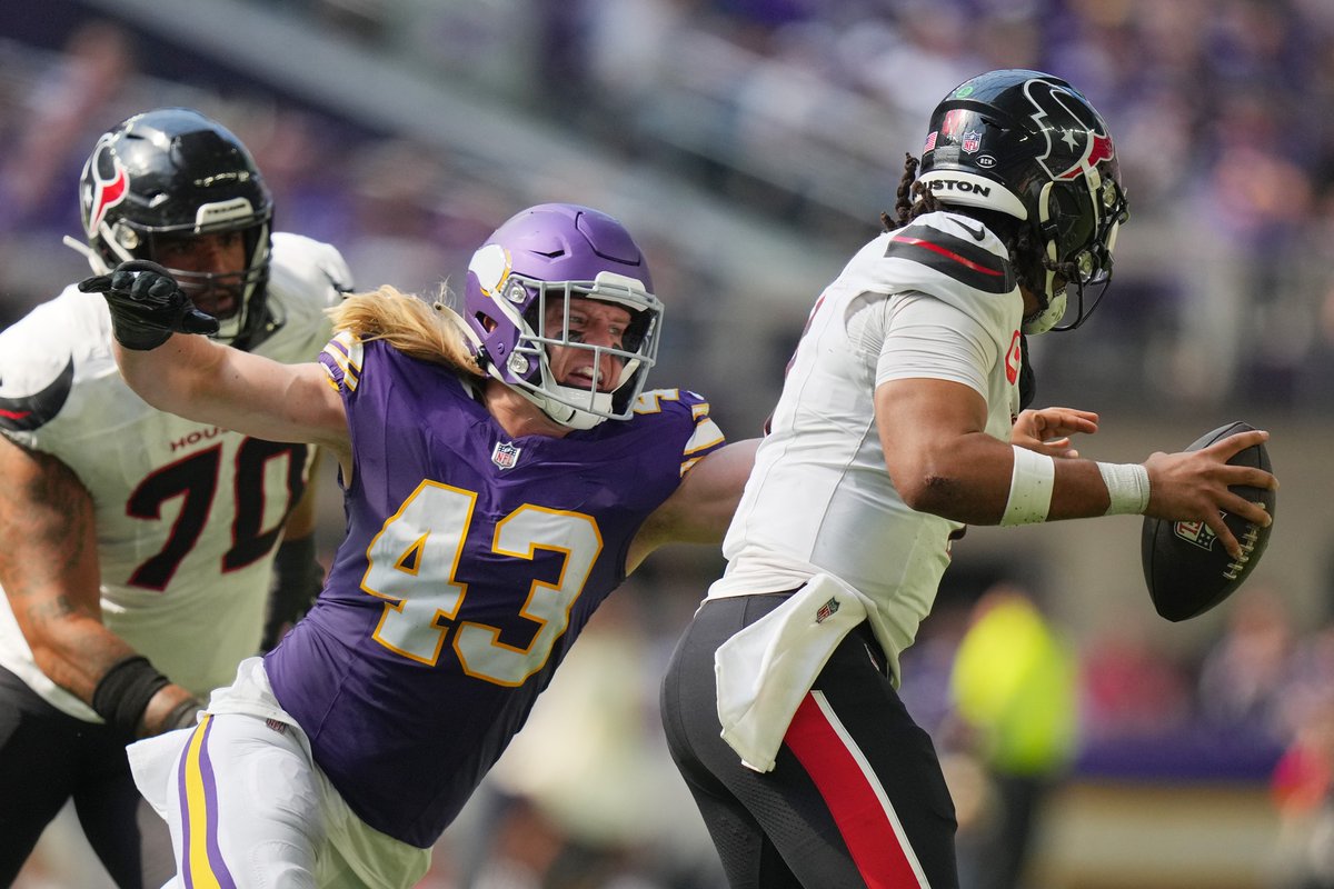 NFL on CBS 🏈 (@nfloncbs) on Twitter photo There is only one team over the last 20 years to have 5+ sacks in EACH of their first 3 games of a season
The 2024 Minnesota <a href="/Vikings/">Minnesota Vikings</a> There is only one team over the last 20 years to have 5+ sacks in EACH of their first 3 games of a season
The 2024 Minnesota <a href="/Vikings/">Minnesota Vikings</a>