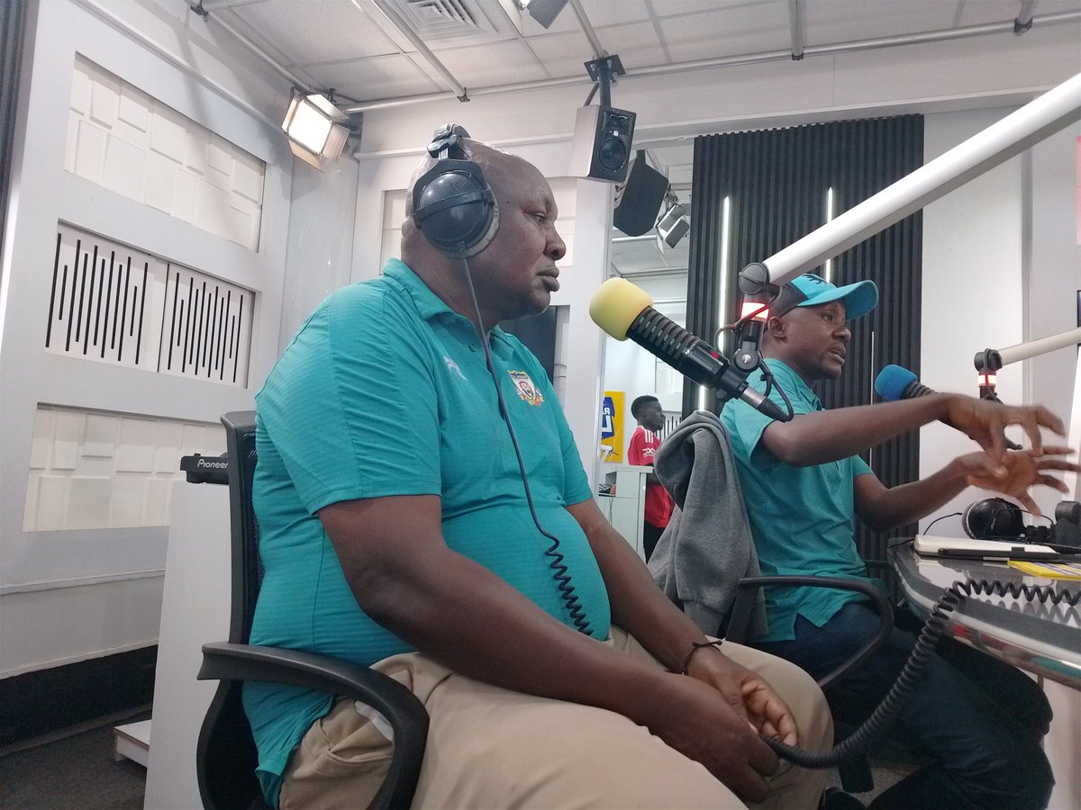 R.M. Mackenzie tweet media