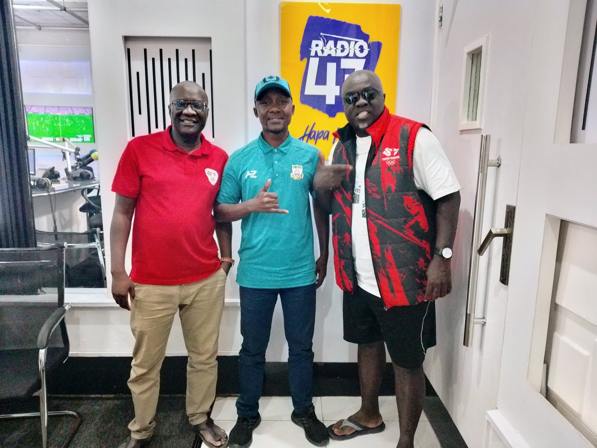 R.M. Mackenzie tweet media