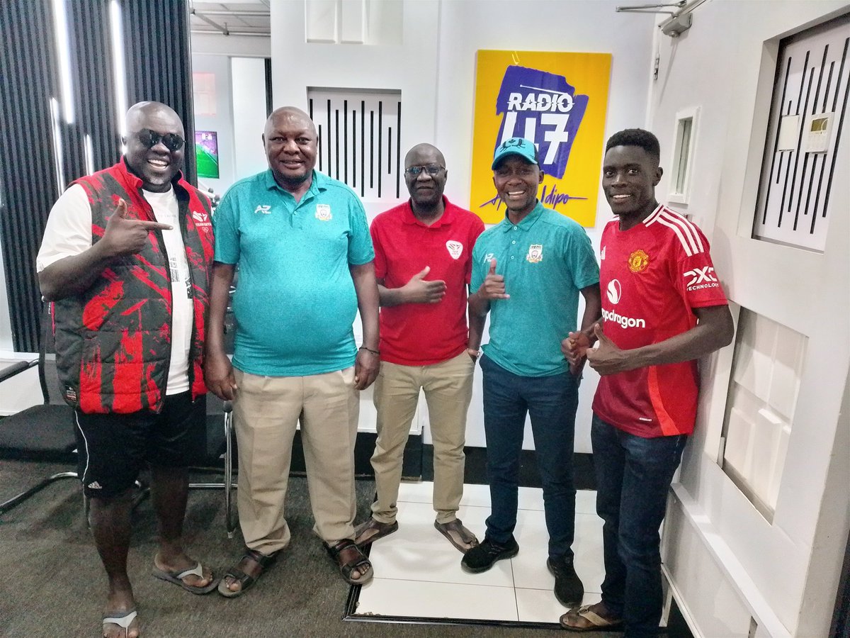 R.M. Mackenzie tweet media