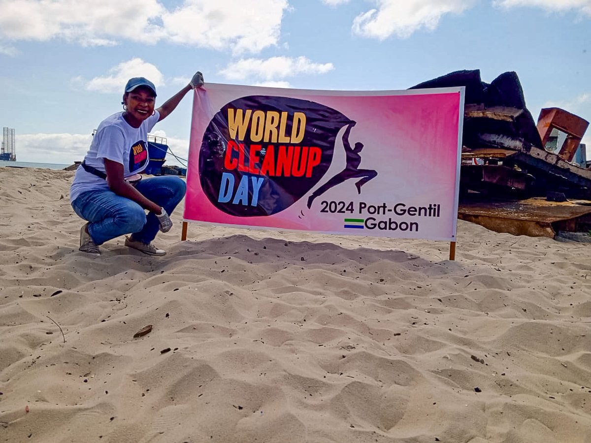 Cette journée de nettoyage est une preuve que nous pouvons tous agir pour protéger notre littoral et notre environnement. Continuons de sensibiliser et d'agir ensemble ! 
#WorldCleanupDay #Propreté #Environnement