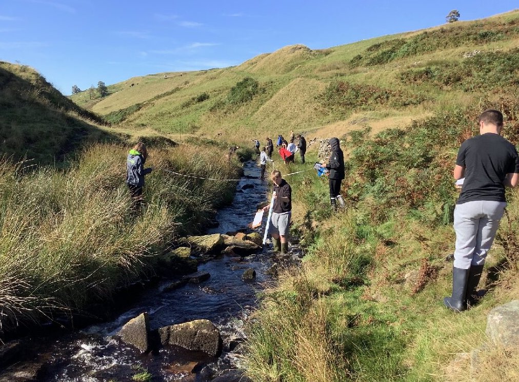 STBoughey's tweet image. 🌟 Y11 Geography students rocked their fieldwork at River Dane in the Peak District! Led by Mr O'Connor &amp;amp; Mr Gibson, they explored how river processes shape the river downstream. Fantastic weather, brilliant students, and top-notch Geography! 🌊📚 #GeographyRocks #RaiseTheBar25