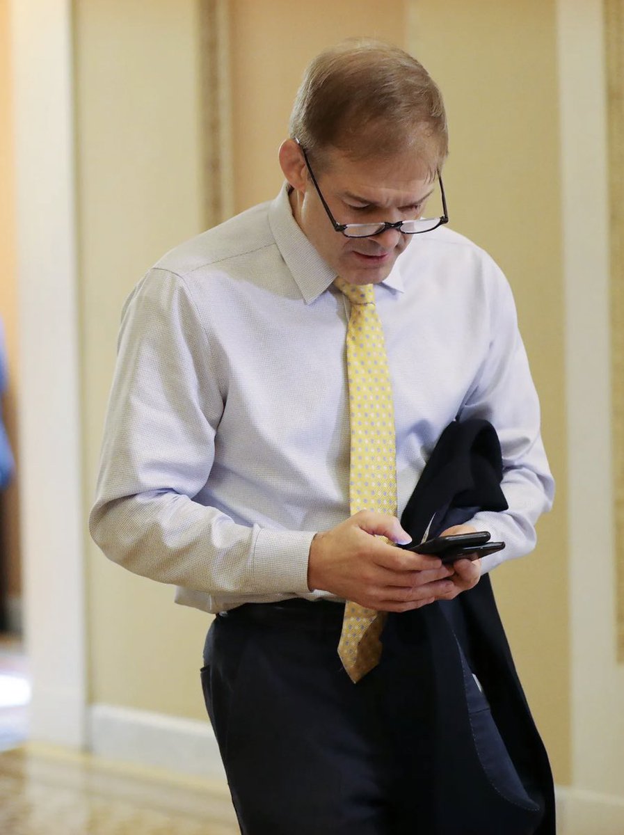 Jim Jordan failed to comply with multiple congressional subpoenas regarding his communications with Donald Trump during the January 6th insurrection &amp; failed coup d’état.

Who else agrees that Jim Jordan should be expelled from office not roaming Capitol Hill? 🤚🤚🤚