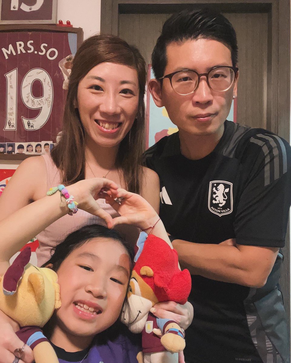 kiddestiny's tweet photo. Happy birthday to me 🦁❤️
Hope my wish can come true this season - 🏆
Up the Villa 🫡
☑️ Champions league
☑️ Top Four
🔜 Trophy
#hongkonglions #sofamily #villafamily https://t.co/z2krl9RJRy