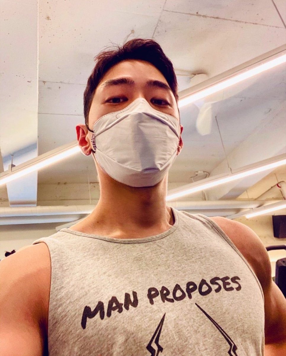 Hourly Gray (@hourlygray) on Twitter photo 