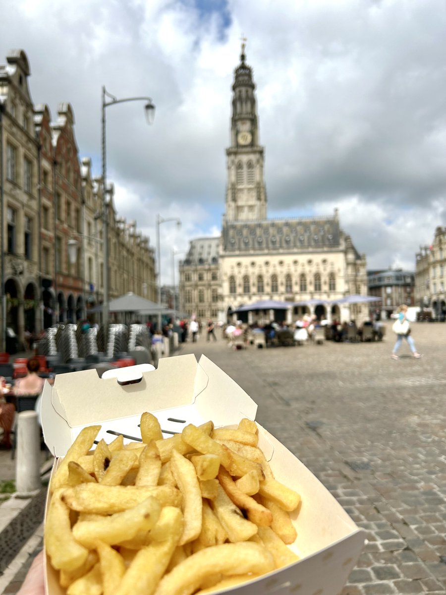🍟 Le Championnat du monde de la #frite, c'est ce week-end à #Arras!

📅 Samedi 28 septembre dès 8h
📍 Grand’Place
😁 De nombreuses animations pour petits et grands, toute la journée sur le Village de la Frite (Grand'Place)

ℹ️ Toutes les infos ici : shorturl.at/5iHYU