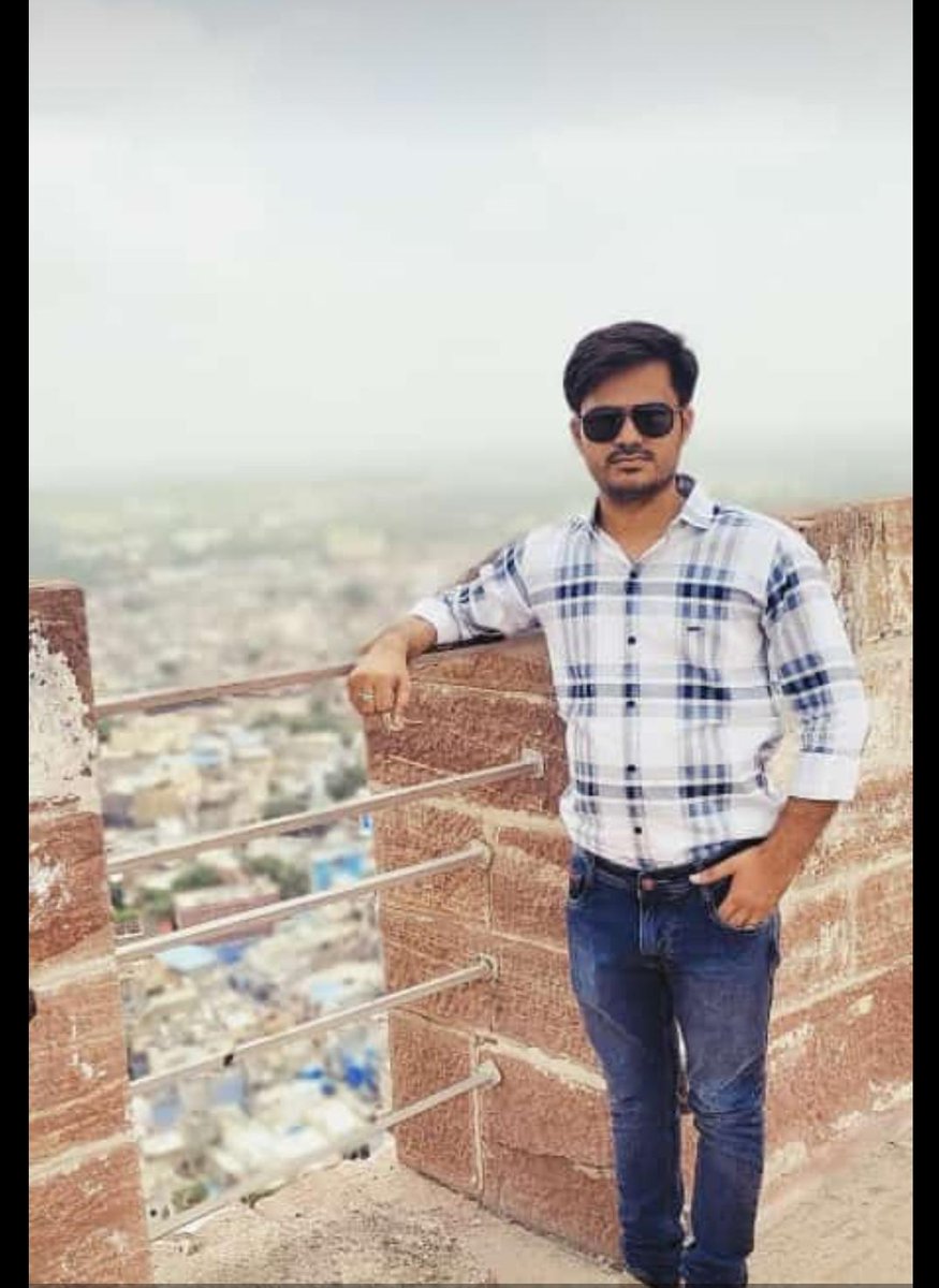 हमारे संघ के नवनियुक्त अध्यक्ष भाई राघव पाठक को बहुत बहुत बधाई...तुम जैसे कर्मठ और मेहनती इंसान के होते हुए उम्मीद ही नही भरोसा भी है कि हम सभी अपने लक्ष्य के प्रति और अधिक तीव्रता के साथ ना केवल अग्रसर होंगे अपितु जल्द सफलता प्राप्त करते हुए नए आयाम स्थापित करेंगे!
<a href="/DrTnsharma/">Dr T N Sharma</a>