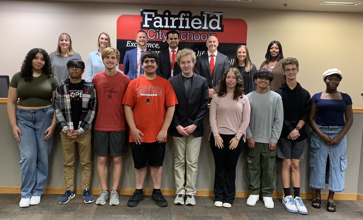 FCSDNews's tweet photo. Congratulations to these talented FHS students who have excelled on either the PSAT or AP exams! As a result they have earned recognition by the College Board. We are proud of your accomplishments!
#FairfieldPride https://t.co/4LDMGBy9VK