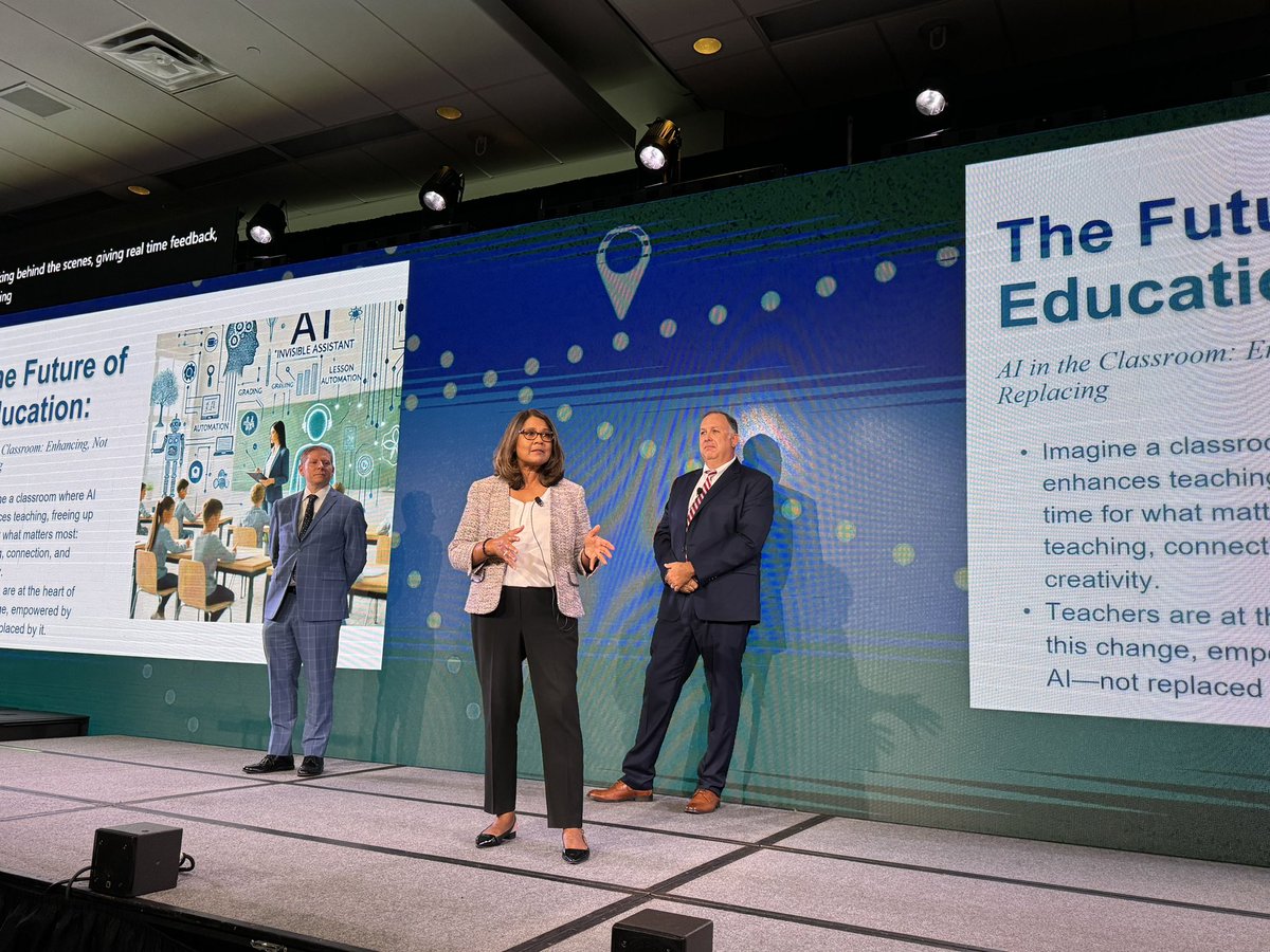 Lorna R. Lewis tweet media