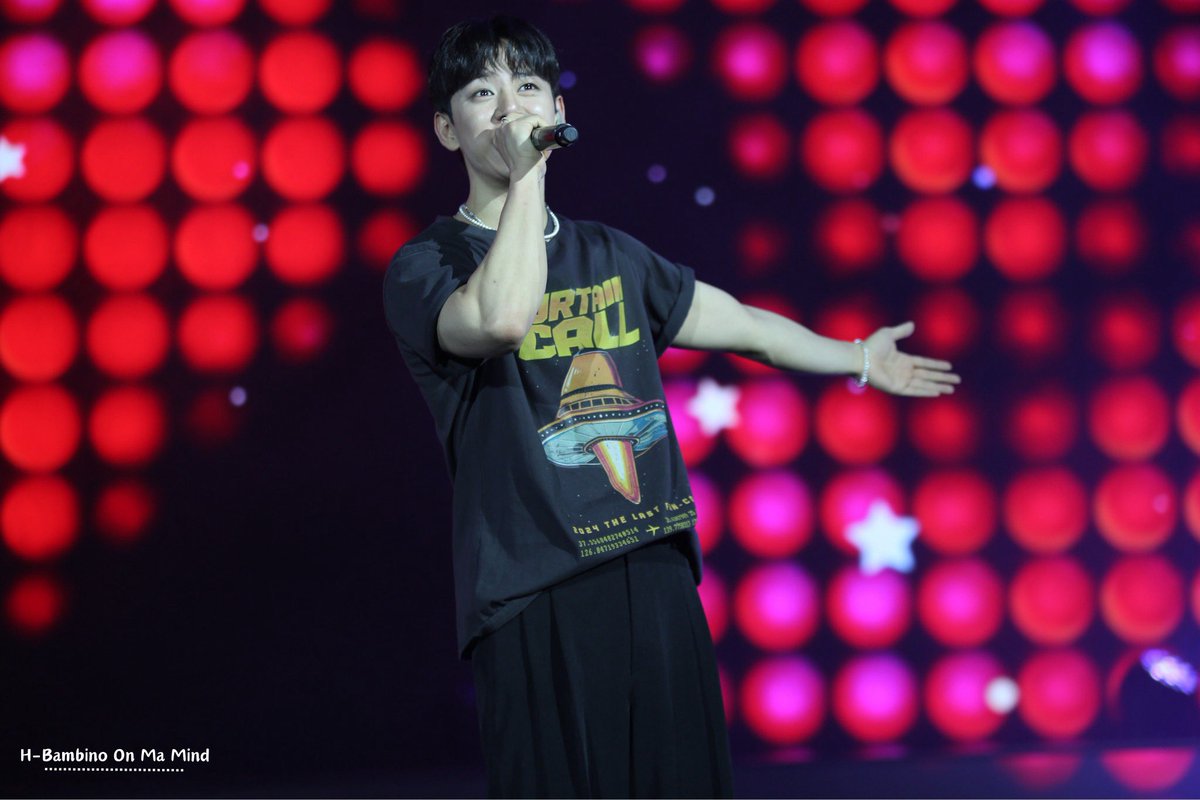 HBOMM0628tw's tweet photo. 오랜만이에요 ☺️ 
영원히 기억해 ✨

#BAP #Taiwan #Taipei #CURTAIN CALL#JDH #정대현 #HBOMM https://t.co/59uxbJC8Sm
