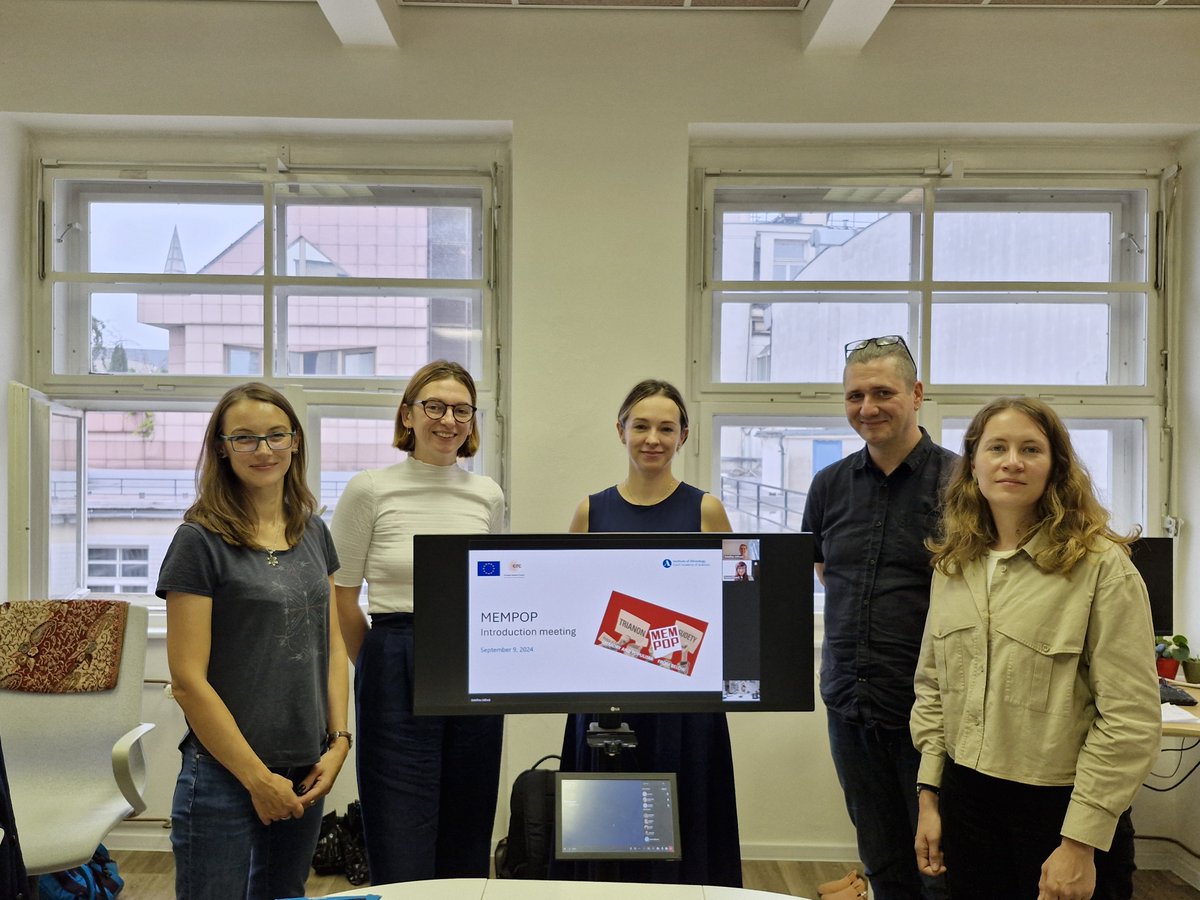 🚀Throwback to our amazing team meeting at the Institute of Ethnology project office in beautiful Prague! 
September 2024—what an incredible time working together🤝!

#MEMPOP #MemoryPopulism #Teamwork #PragueVibes