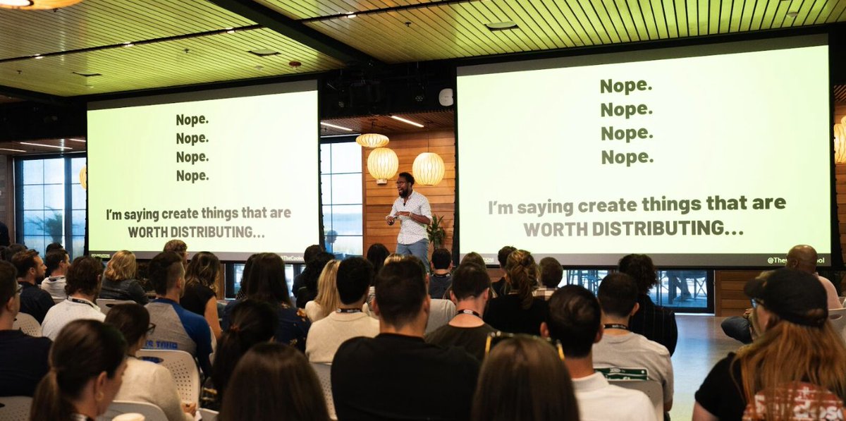 TheCoolestCool's tweet photo. CMO: "Should we aggressively distribute all this content we just wrote using ChatGPT?" 

Me: https://t.co/HqzKHeq0Ie