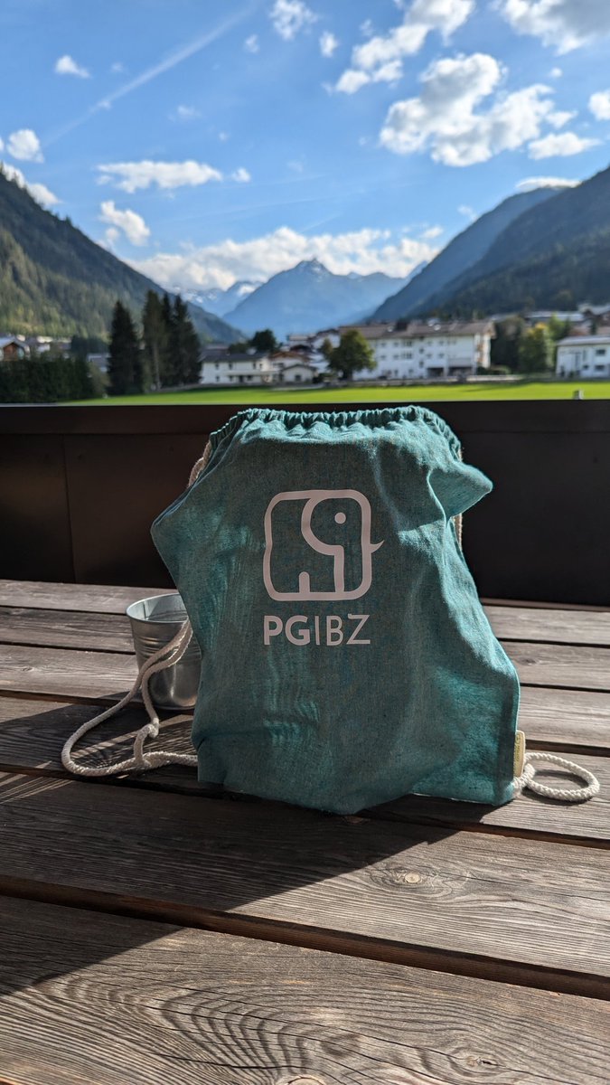 evanhstanton's tweet image. pg_mountainlodge -- @pg_ibz bag from 2023 #QualityMerch