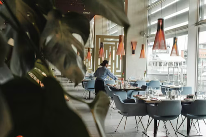 IEforum's tweet photo. Restauranthouder speelt muziek af zonder licentie https://t.co/9ff21ak9Om https://t.co/zOg9j9Huru