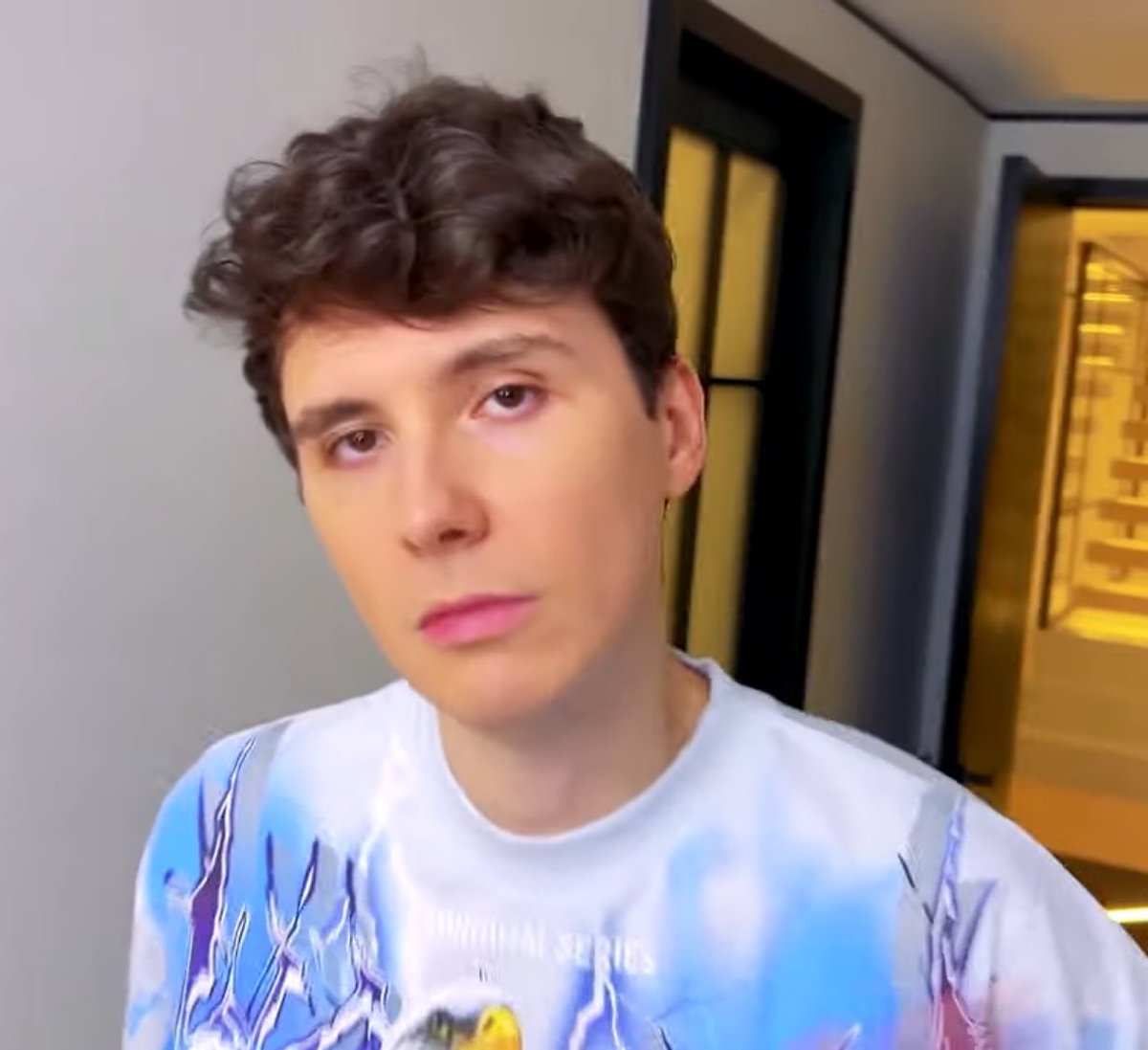 actualsoulm8tes's tweet image. heart eyes howell more like fuck eyes howell