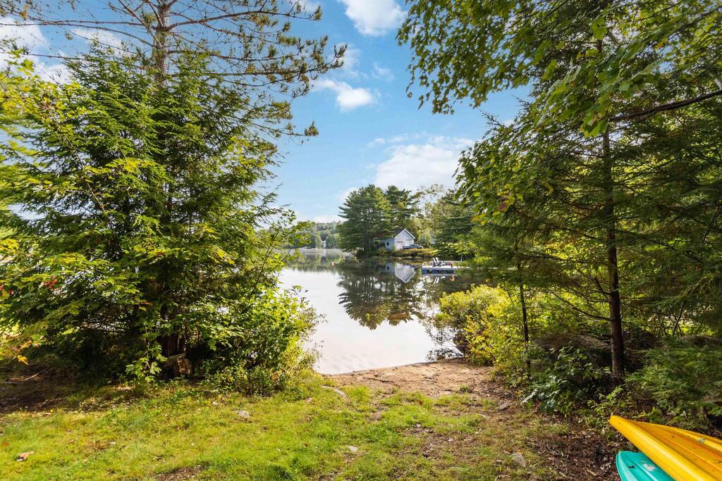 viewpoint_ca's tweet image. $399,900 | For Sale
2 Beds | 1 Bath | 1,235 sq. ft.
40 Forest Hill Road, Chester Grant

Beautiful bungalow in Chester Grant! Deeded lake access! Great 24 year old 2 bed 1 bath close to Millett Lake! 

Listed by ViewPoint Realty agent Matt Swain
viewpoint.ca/cutsheet/20242…