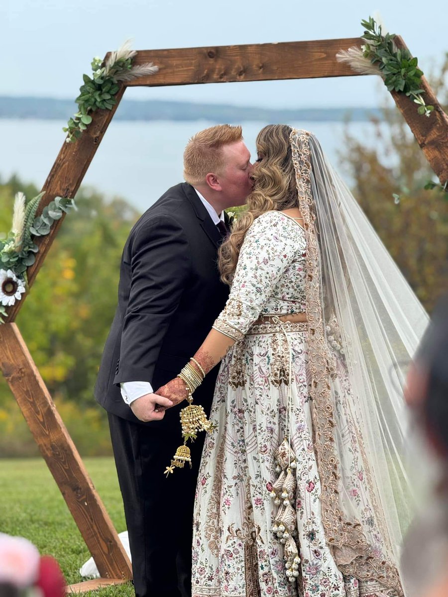 𝕔𝕪𝕓𝕖𝕣 𝕢𝕦𝕖𝕖𝕟 𝕧 tweet media