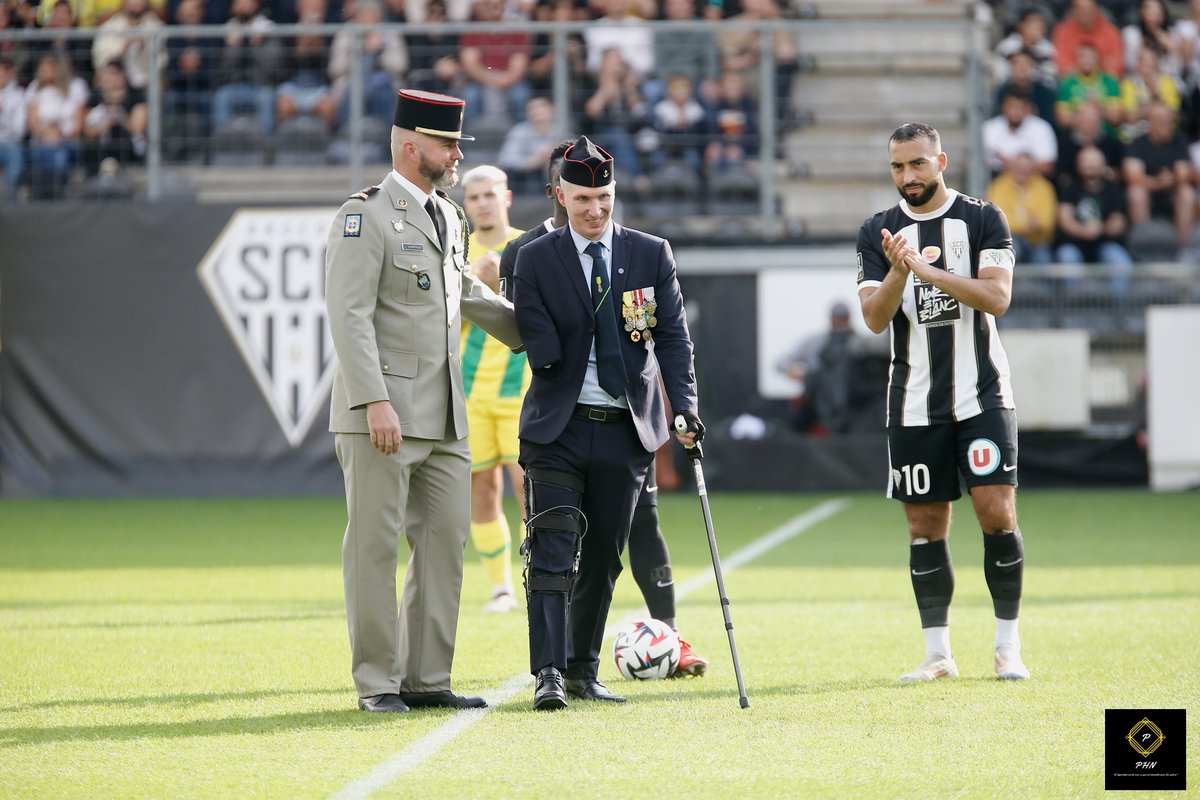 Playbasisco tweet media