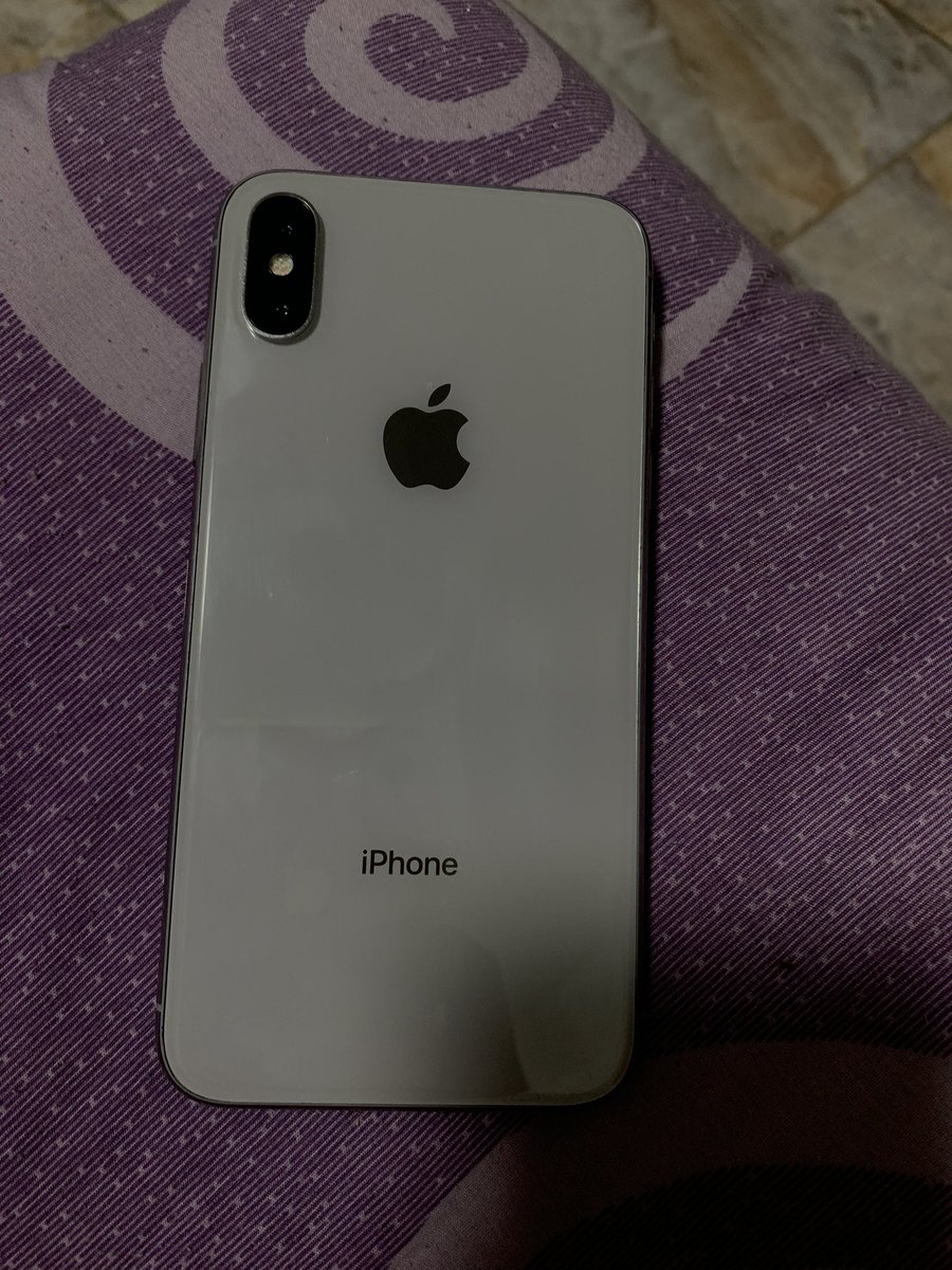 ZPxar's tweet photo. IPhoneX สี ขาว 64gb 
เบต้าแบต89%🔋 4,000 ส่งฟรี
หน้าจอเป็นขีดนะคะ แต่ไม่มีผลต่อการใช้งานค่ะ #ไอโฟนมือสอง #โทรศัพท์มือสอง #มือถือมือสอง #ไอโฟนมือ2 #ไอโฟนมือสองราคาถูก #โทรศัพท์มือ2 #ส่งต่อไอโฟน #ส่งต่อมือถือ #ไอโฟนx https://t.co/apCLuuuPBJ