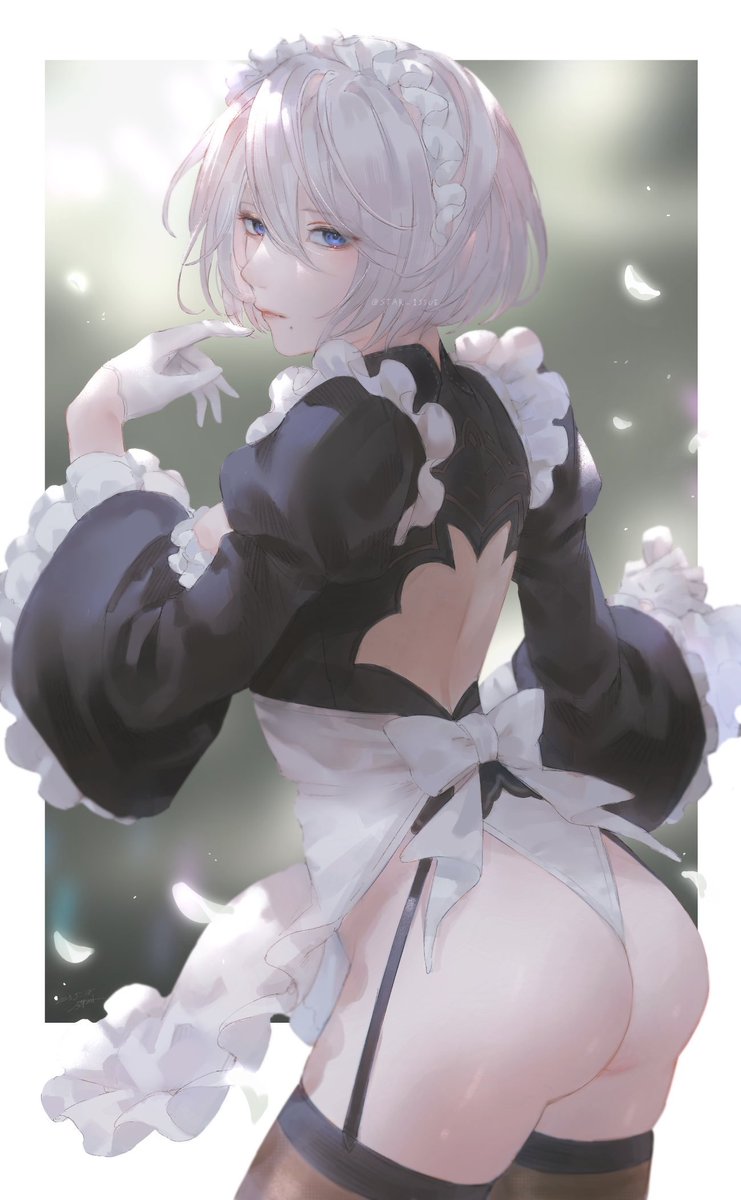 #MaidMonday

Nothing special for a mon such as her, but it is a nice excuse to show off the uniform~