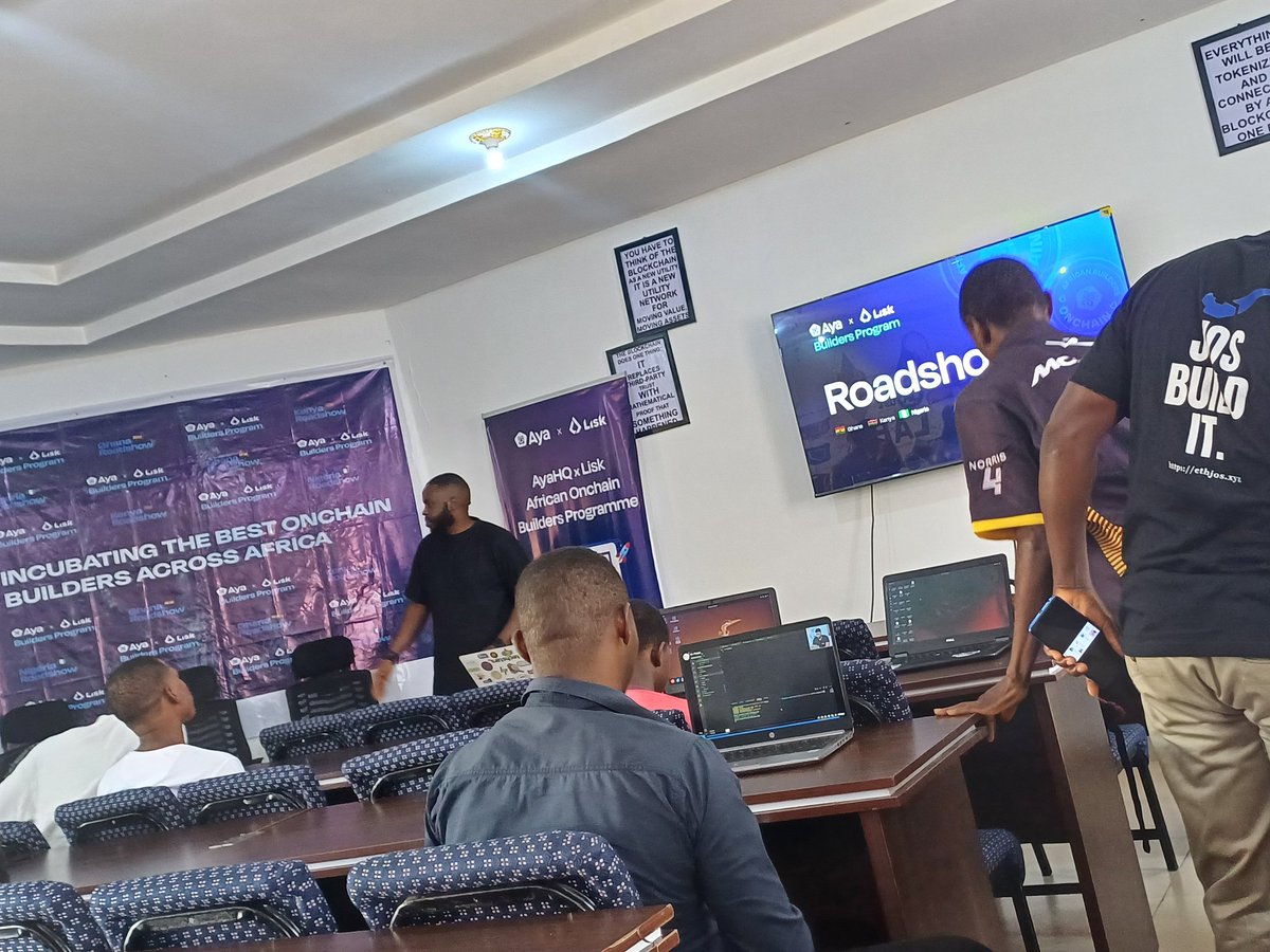 viktrified's tweet image. We just rounded the event!
The program was hosted by @pkstevenz_ of @ayahq_ and @jujuboyNFT of @LiskHQ. 
@LiskHQ is a L2 blockchain platform that operates on making dapps more accessible. @blockfuselabs @EthJos_ #LiskXAyaHQRoadshow #OnchainBuildersProgram
#LiskXAyaHQHackathon