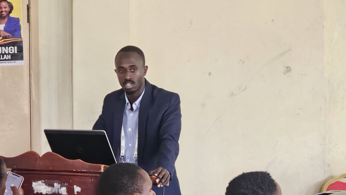 DevinItaagi's tweet photo. @Caninesafaris, Adventure Times, @TourismVenture, and @QuestTravelug launched an Article Writing Programme at MUBS, training youth in #tourism, #journalism, #digitalmarketing, and article writing. Highlights: Career Guidance, panel discussion, and an Article Writing Challenge. https://t.co/PHwtoMLwnn