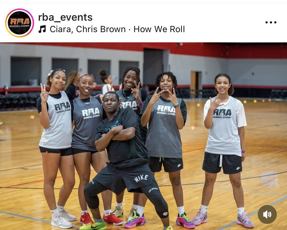 eastcoastunited (@ecunitedbball) on Twitter photo A big thank you to <a href="/RBA_events/">RoundballAcademy</a> for hosting a fantastic event. The girls had fun and got better. Big time 👀’s in the building checking out the talent! Our good friends over <a href="/EssenceGirlsBB/">Essence Girls Basketball</a> always first class! A big thank you to <a href="/RBA_events/">RoundballAcademy</a> for hosting a fantastic event. The girls had fun and got better. Big time 👀’s in the building checking out the talent! Our good friends over <a href="/EssenceGirlsBB/">Essence Girls Basketball</a> always first class!
