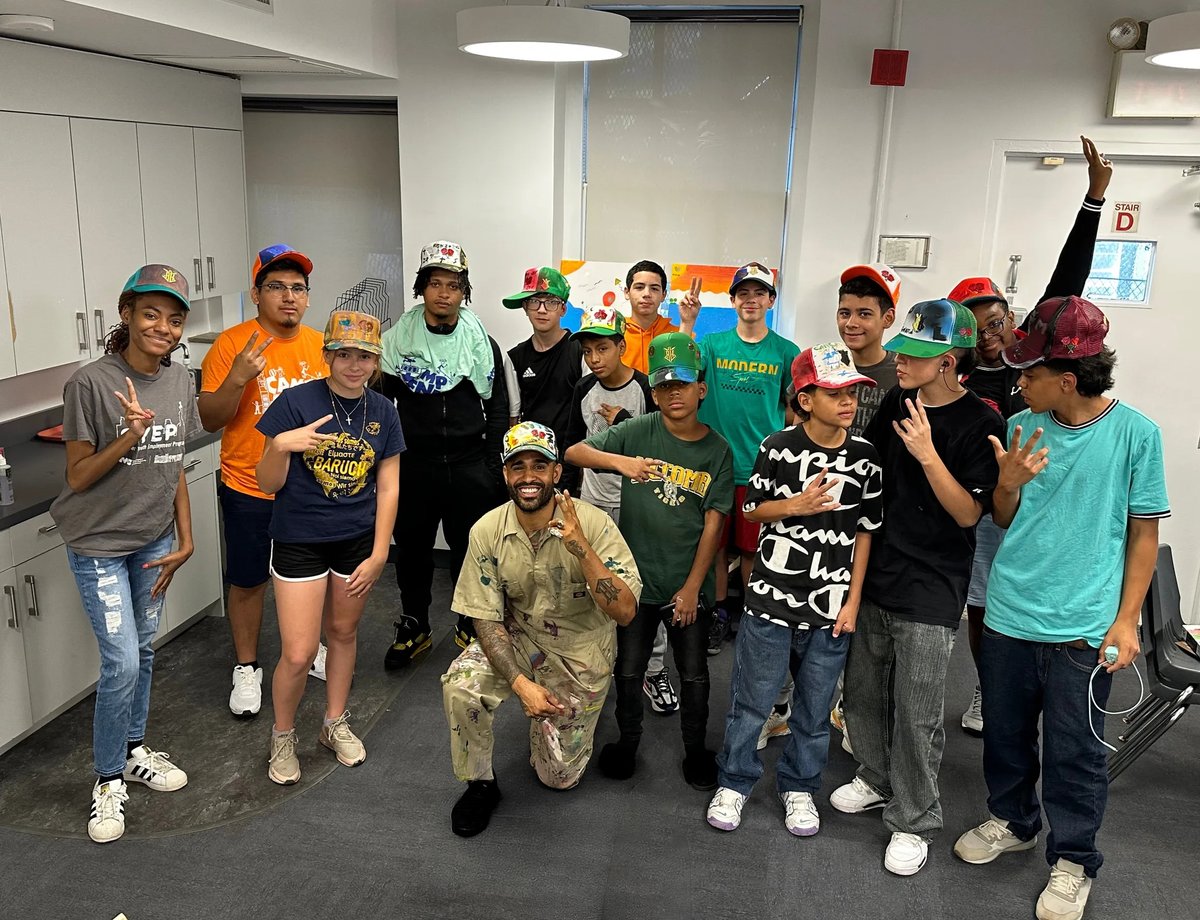 Feel free to give <a href="/itsROBINHOODD/">Robin Hoodd</a> and @itsallloveBTC
a follow for more updates. The claim site will be announced on this account, shared by <a href="/humanonfire/">🔥</a>, and added to the Gamma mint page when ready.  Please retweet this thread and help spread the word! IT'S ALL LOVE BABY!!!