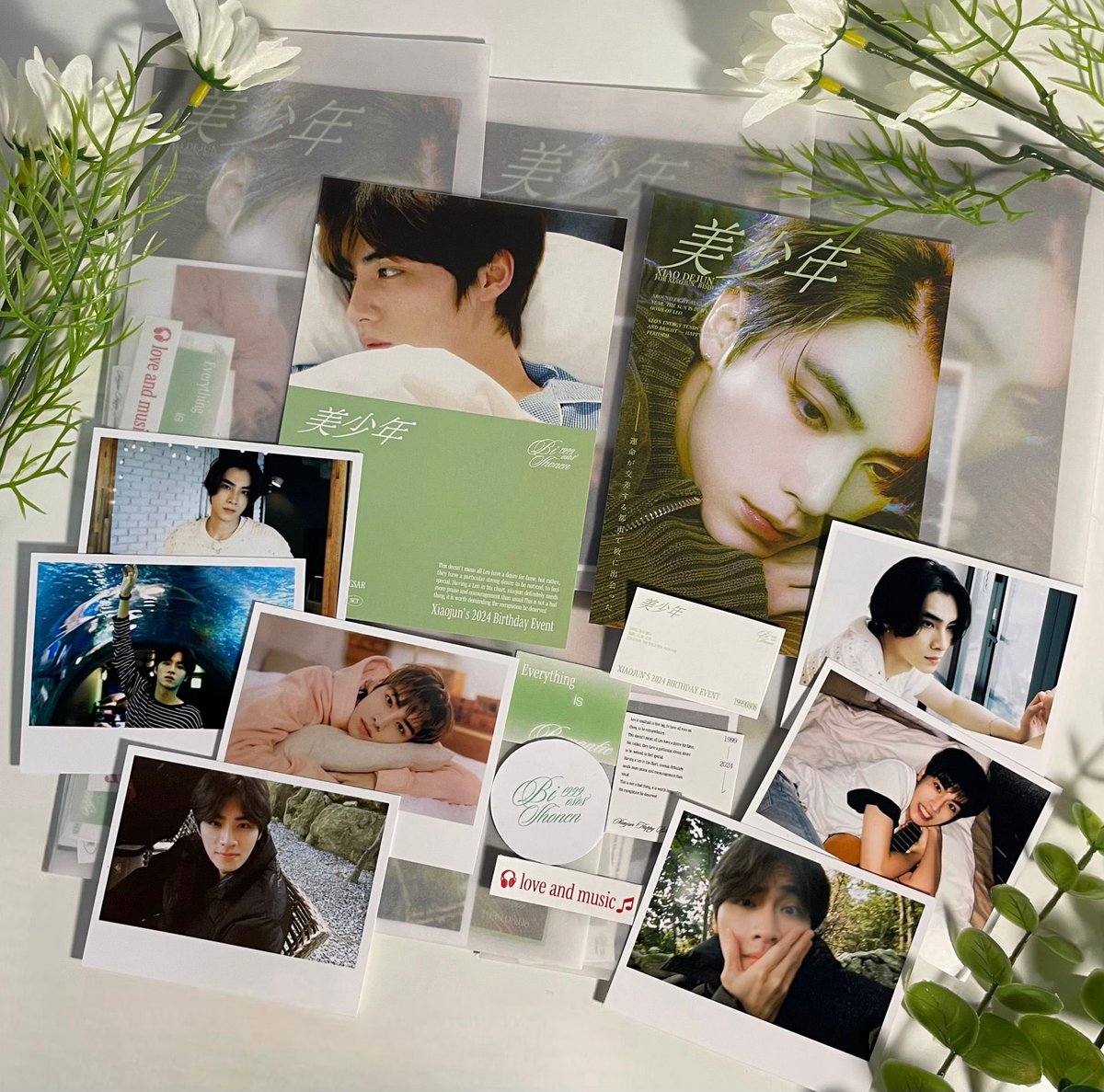 wayzennis! 

wayv’s 5th anniversary and xiaojun’s bday fansupport is now up for purchase!

pick up at #ONTHEWay only 

visionary archive — 35k
bishonen — 35k

*all funds will be donated to <a href="/dearwayvid/">FOR WAYV</a> 

🔗 order form 
forms.gle/vimCat6rFhyV7h… 

#WayV_ONTHEWay_in_JAKARTA