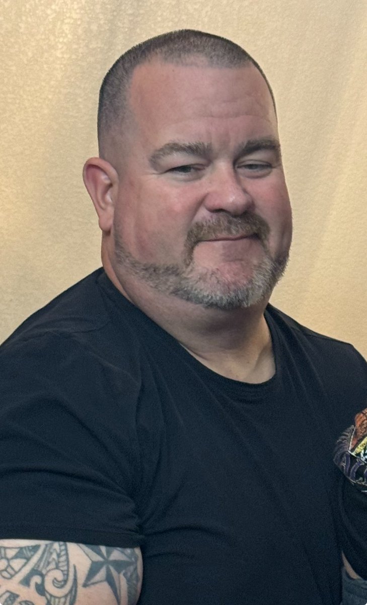 JoyceFrontz's tweet photo. I would like to wish a Happy Birthday to my guy! 🥳🎂🎉@frontz_eric Hope you have an amazing day! Blessings for many more my love! I love you! ❤️ https://t.co/6PdhxwMiw9