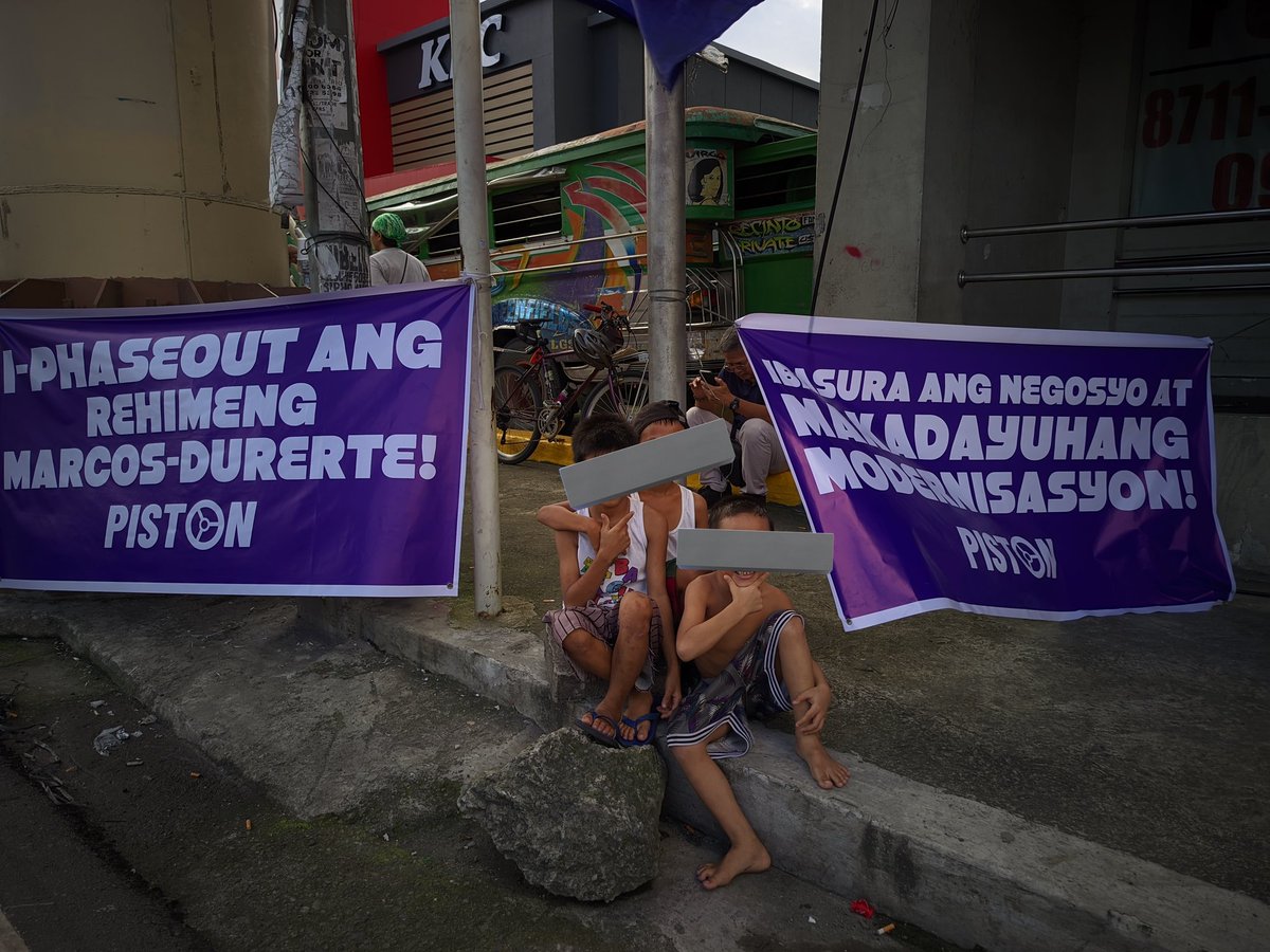 daraaaaa_002's tweet image. #NoToJeepneyPhaseout

Pitiks sa unang araw ng transport strike.