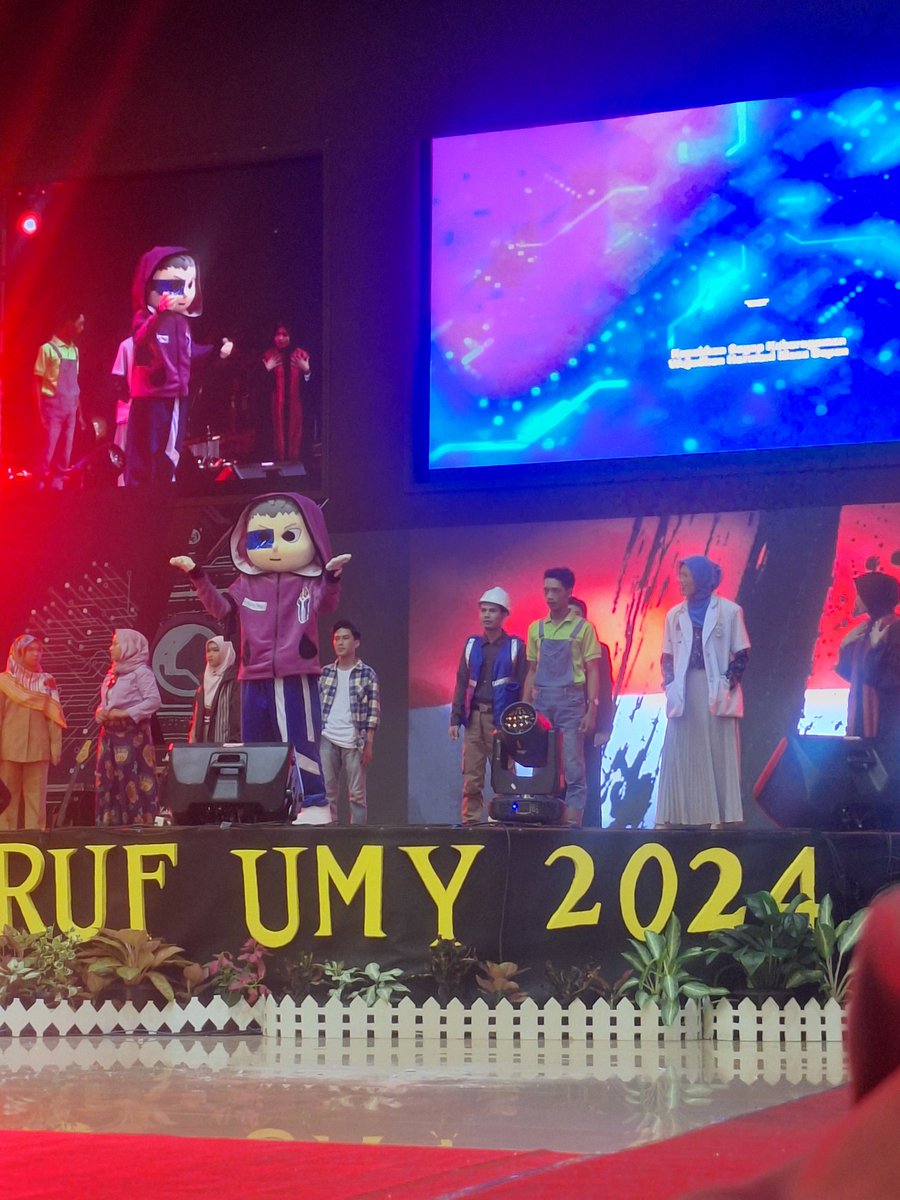 RArrchie's tweet photo. seruu bgttt, dari awal masuk sportorium sampai terakhir nyanyi barengg, semua seruu. pesannya, FKIK DI ATAS DONGG! https://t.co/4gZzcxfxNQ