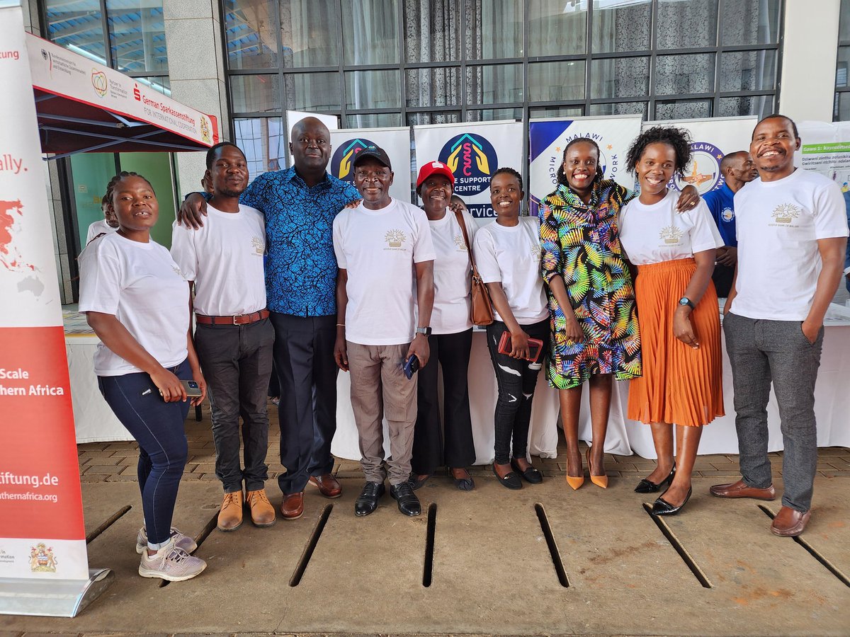 smesupport_ke's tweet photo. @LindaAOnyango @dan_ouma @MalawiGovt @ReserveBankMW @MalawiinKenya @_AfricanUnion @officialPACCI @GIZAfricanUnion @giz_gmbh @jumuiya @COMESABusiness @CouncilSadc @ASSEKnews @FinesRbm @kenya_chamber @mbuguanjihia @MuthuriKinyamu @OldMutualMalawi @AirtelMalawiPlc @TNM_MALAWI 🚨 FUN MOMENTS WITH @ReserveBankMW COLLEAGUES CONDUCTING COUNTRYWIDE TRAINING  ACROSS MALAWI 🚨: Our team shared fun moments with the 56 RBM team spreading the Financial Literacy message across #Malawi targeting 25,000+ #MSMEs + employees countrywide 🔥🔥 @FinesRbm @LindaAOnyango https://t.co/L8ATrx90Pv