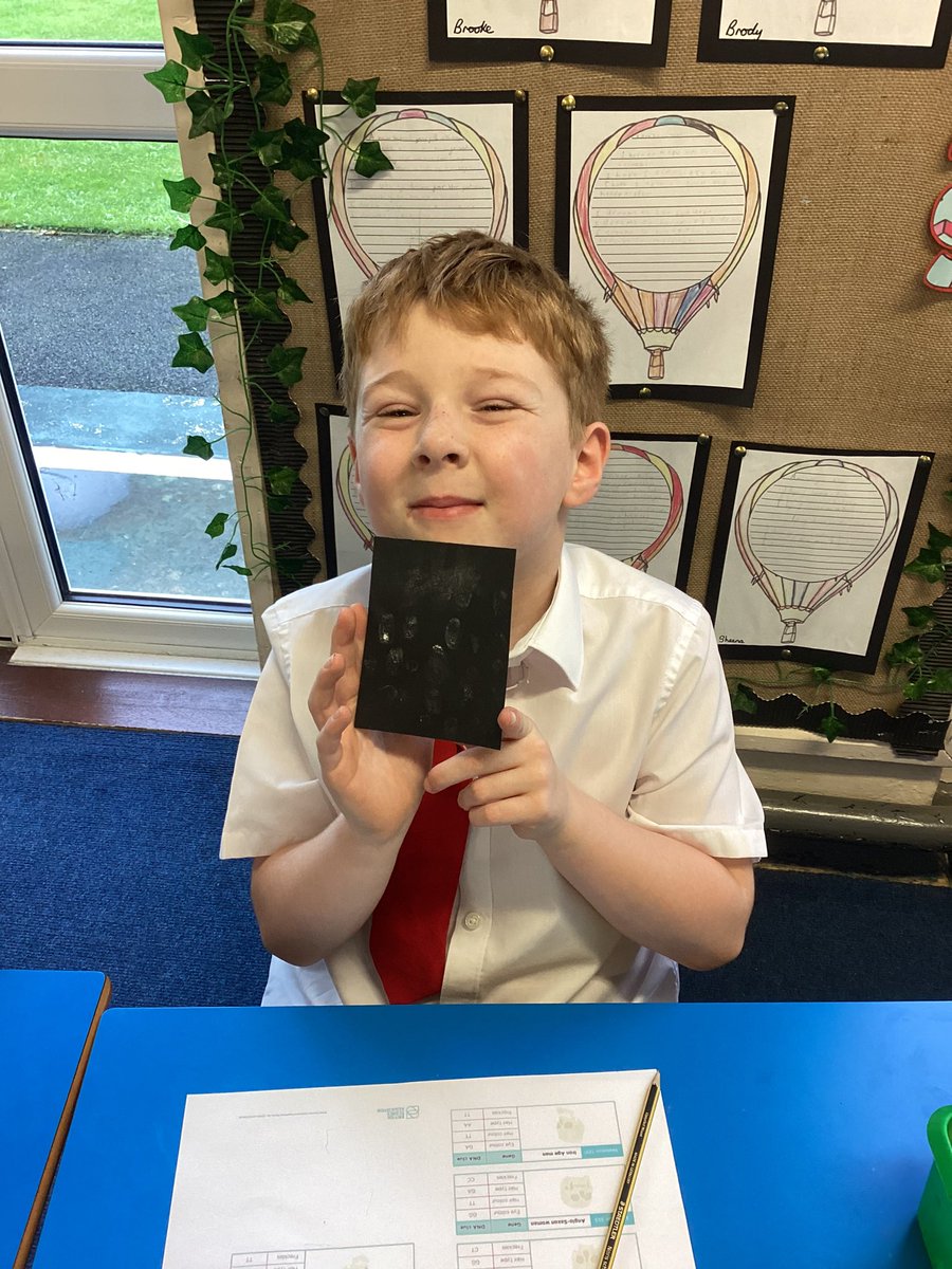 StMM_2021's tweet photo. Children in science club enjoyed exploring DNA and their unique fingerprints #DNA #secondarysources #unique https://t.co/o9SAG8Fciv