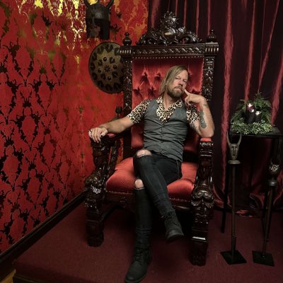 PT_Shawn's tweet photo. #NewProfilePic https://t.co/JjMtJyU22H