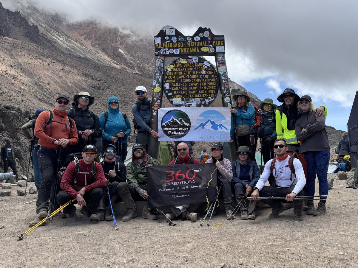 emergencysc's tweet photo. Update! The team reached 4600m at Lava Tower and finished an 8-hour day at Baranco Camp (3900m). Everyone’s exhausted but pushing through! 💪 Some have faced altitude sickness, but we're digging deep. Huge thanks for your support 💙 2 days till the summit! 🏔️ #Kilimanjaro https://t.co/178g4u3nWq