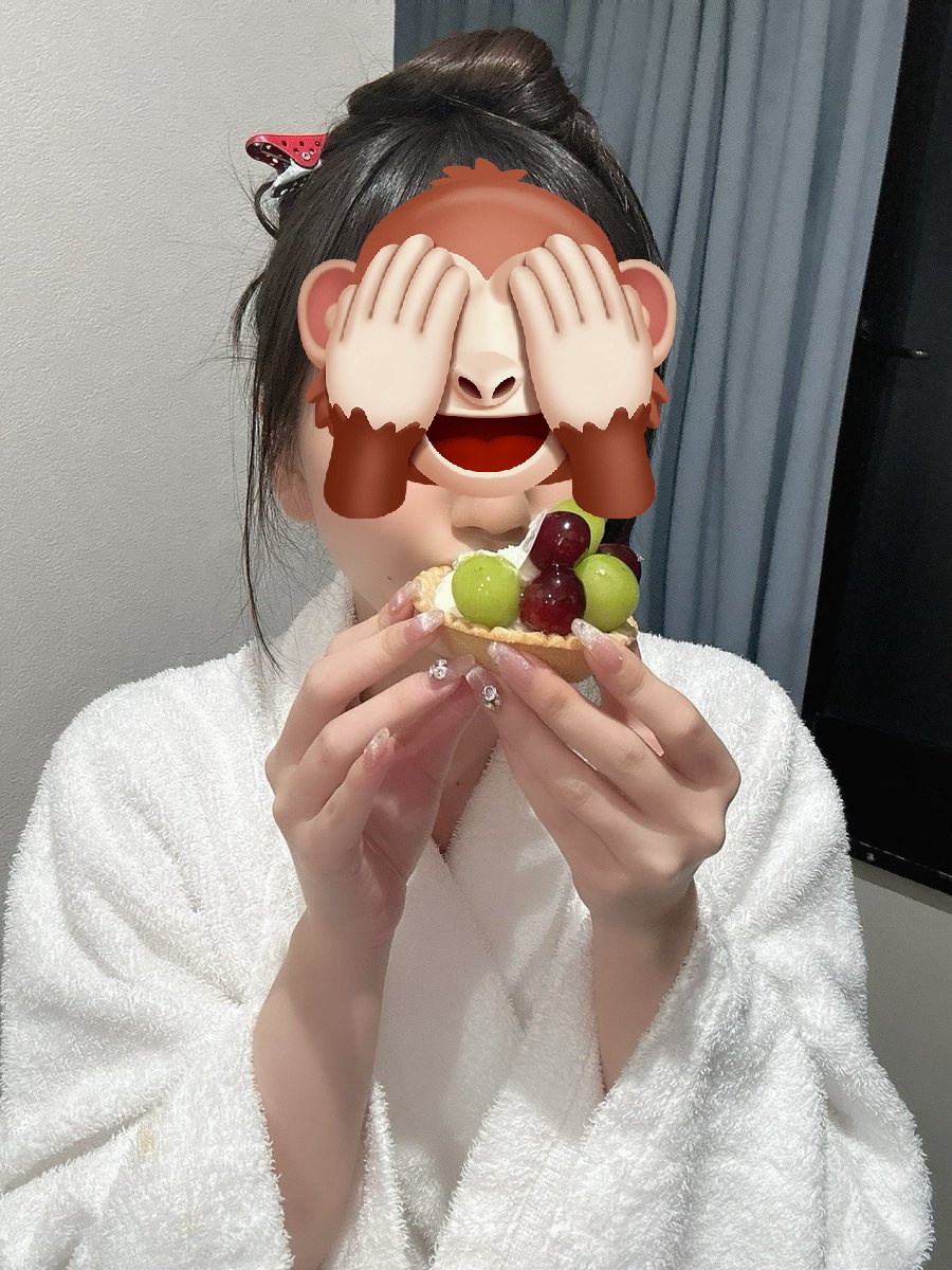 _khy__b_'s tweet photo. 이거만 먹구 씻어야징
 #존예 #핵인싸 #누나  #섹트 #맘눌뎀 #변녀 https://t.co/pqaOChjcJV