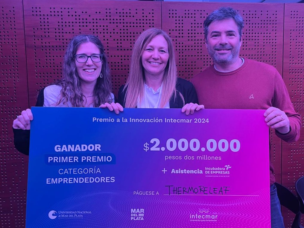 Nuestros investigadores obtuvieron el Premio Anual a la Innovación Intecmar 2024 en la Categoría Emprendedores por la start up Thermo ReLEAF, un emprendimiento que posibilita la resistencia de las plantas a las altas temperaturas.🌱📷 🔬