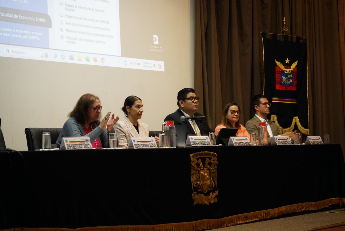 CONEVAL tweet media