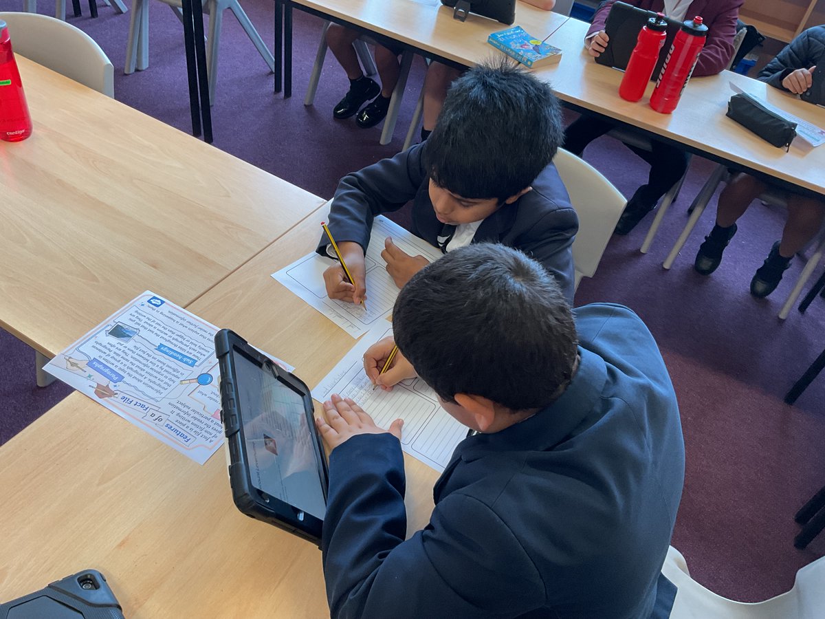 Another week of collaboration with <a href="/BSPDJnrGirls/">BoltonSchoolJnrGirls</a> for our Leverhulme lunch time club, all working hard to research Lord Leverhulme to post our fact files to Harris next week! <a href="/LeverhulmeTrust/">The Leverhulme Trust</a>