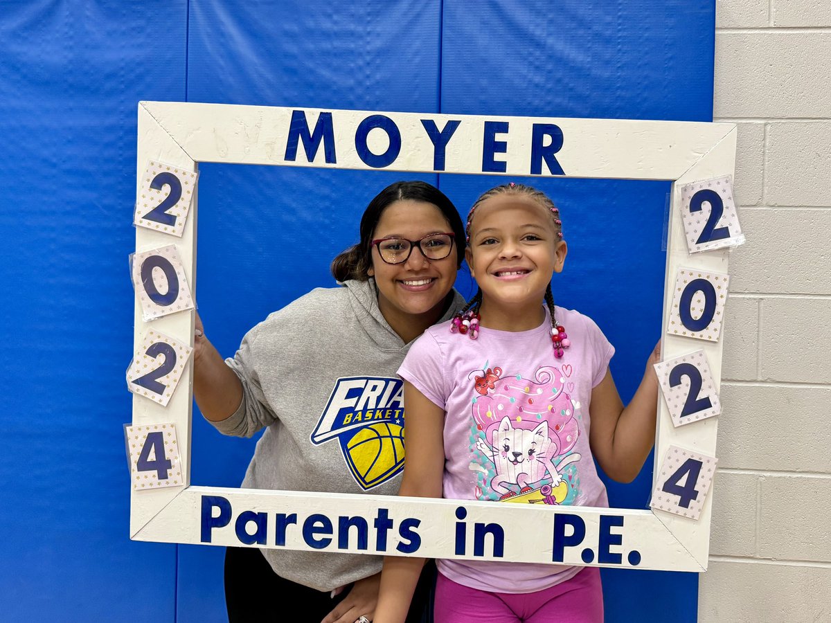 Kara Kowalk tweet media