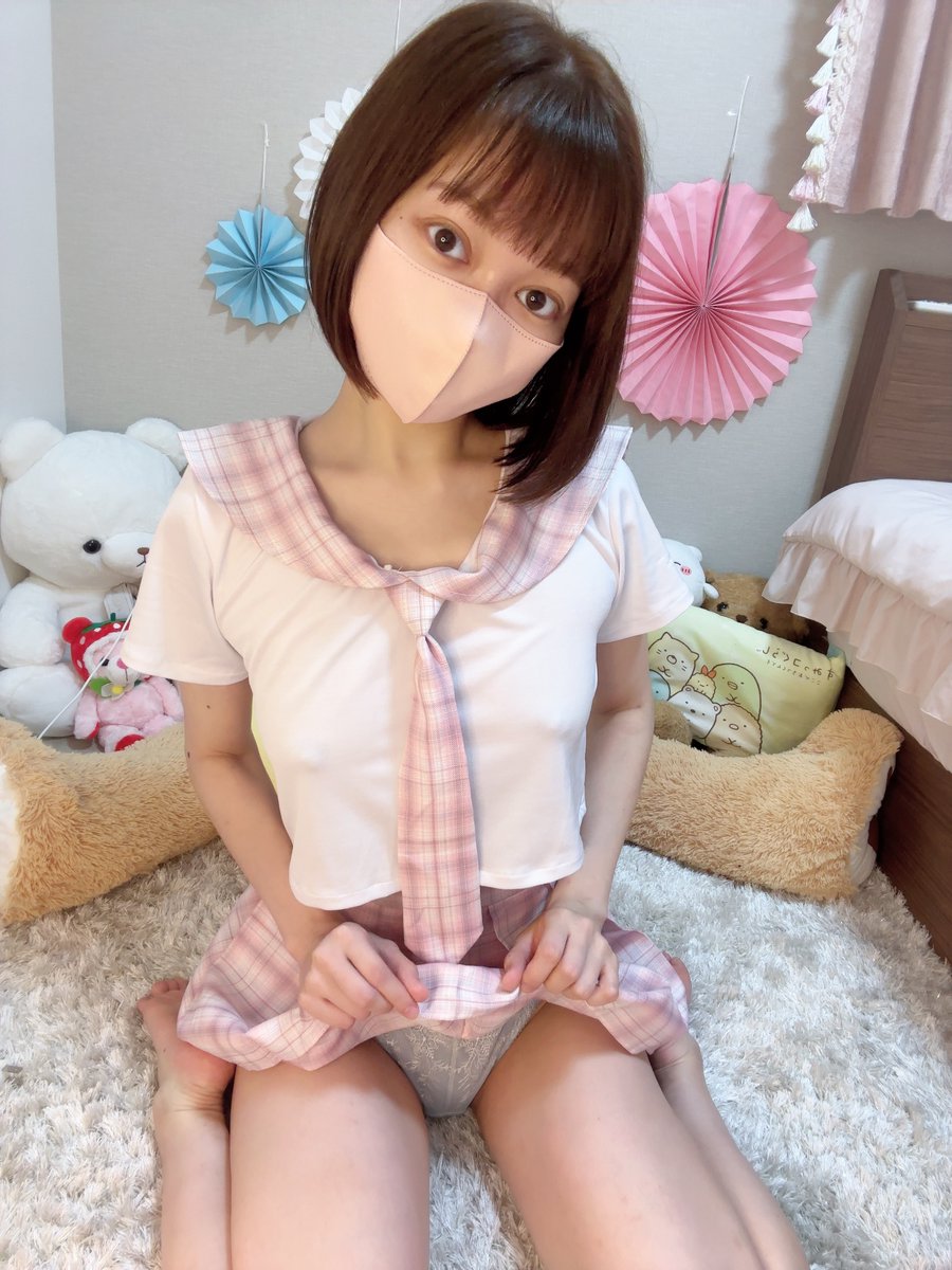 ここちゃん🧸🎀さんのエロ画像、2024年09月24日06時32分00秒に投稿