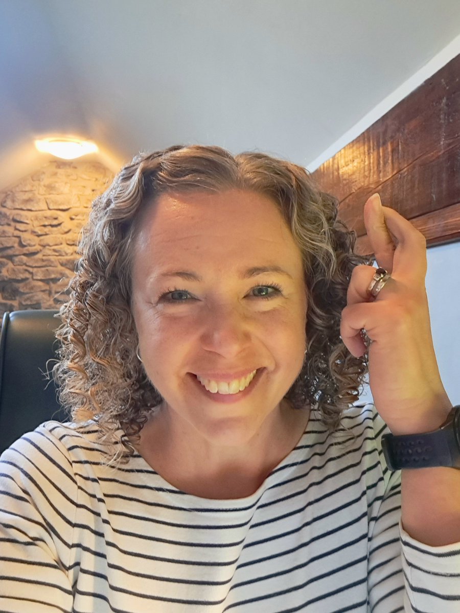 Anna Caig tweet media